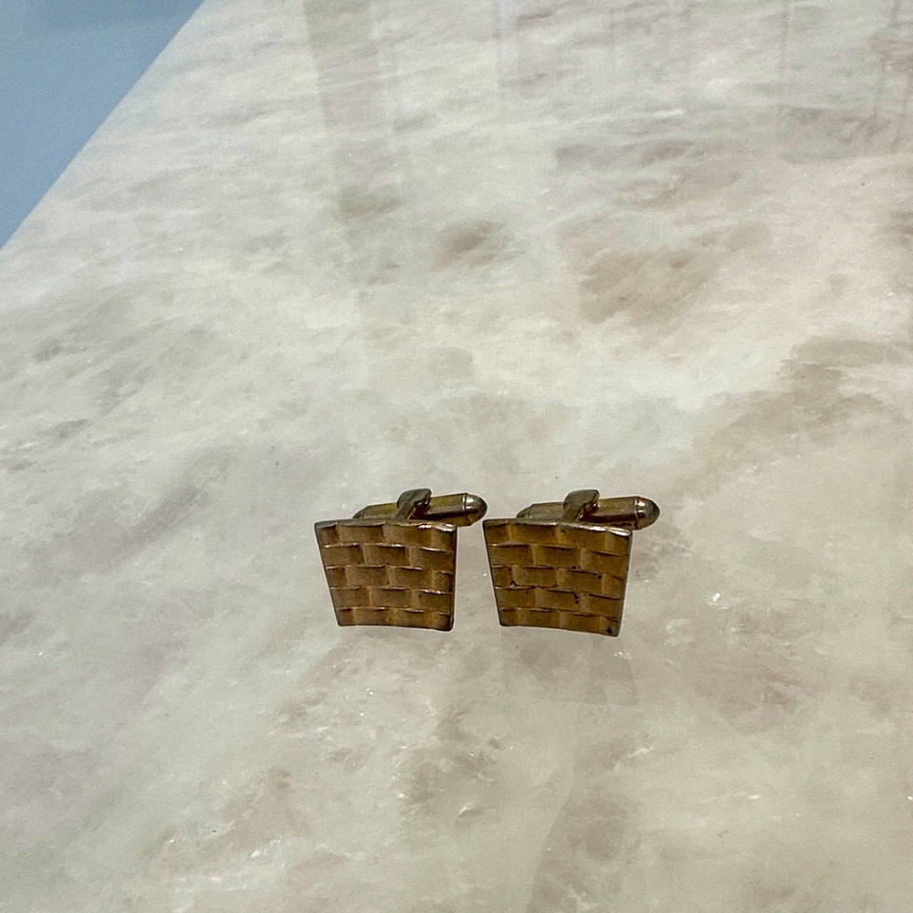 Men’s Gold Woven Cufflinks